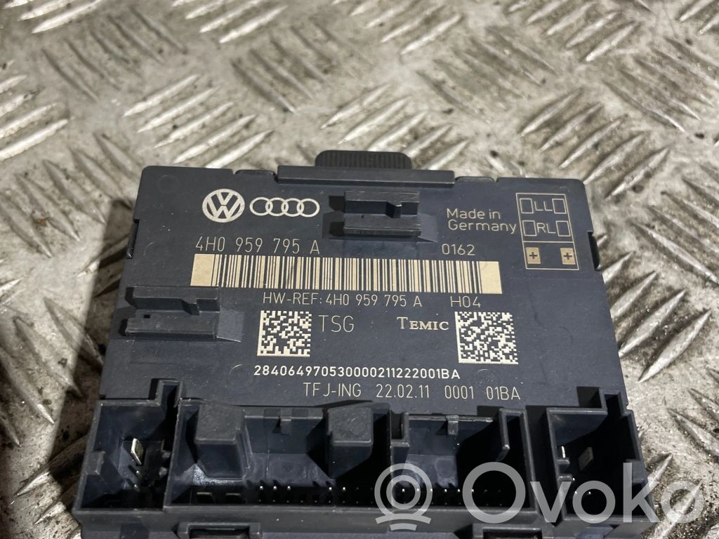 Audi A8 S8 D4 4H Door control unit/module 