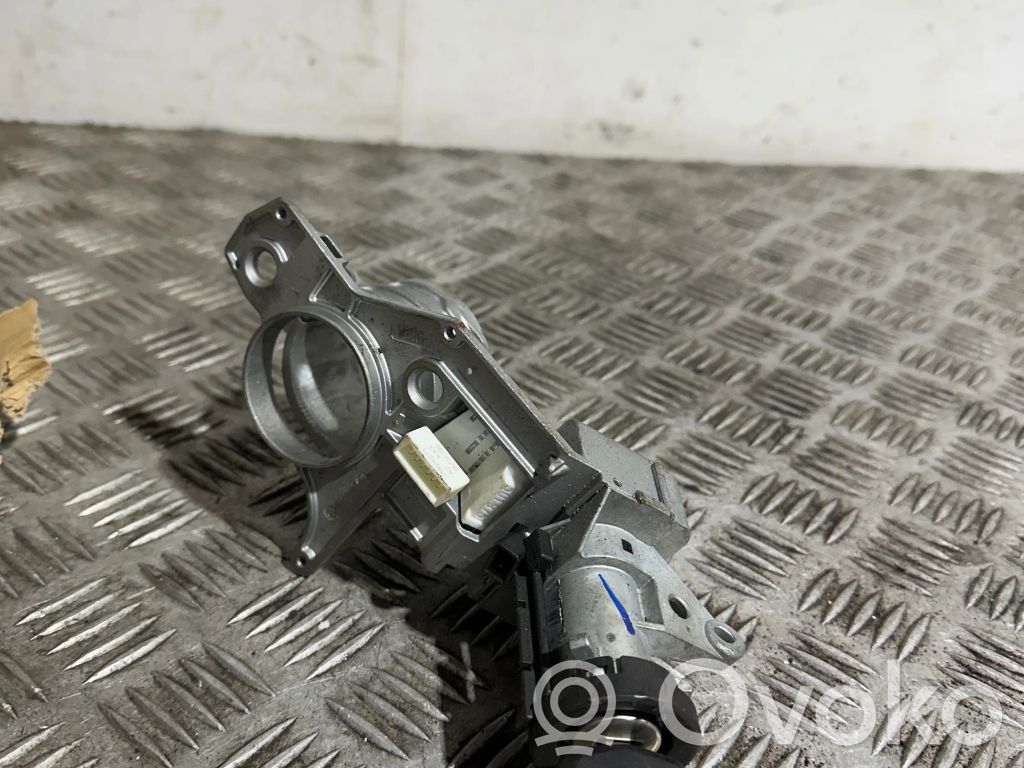 Opel Astra H Ignition lock 