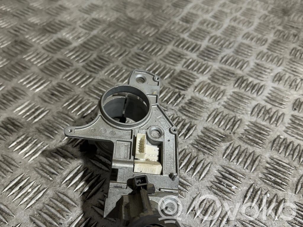 Opel Zafira B Steering wheel lock 