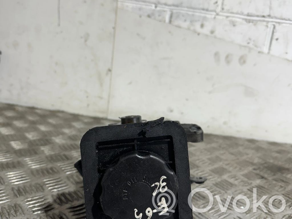 BMW 7 E65 E66 Power steering pump 