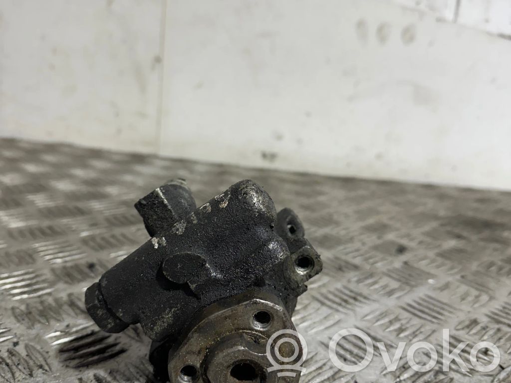 Volkswagen Golf III Pompa wspomagania 