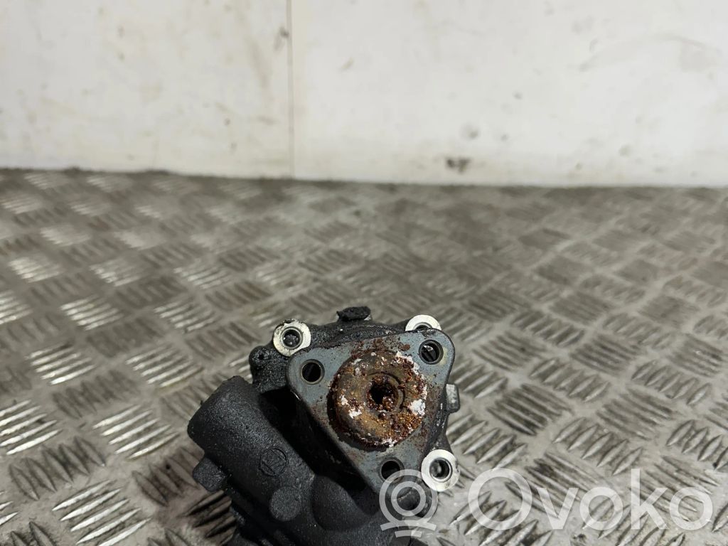 BMW 1 E81 E87 Power steering pump 