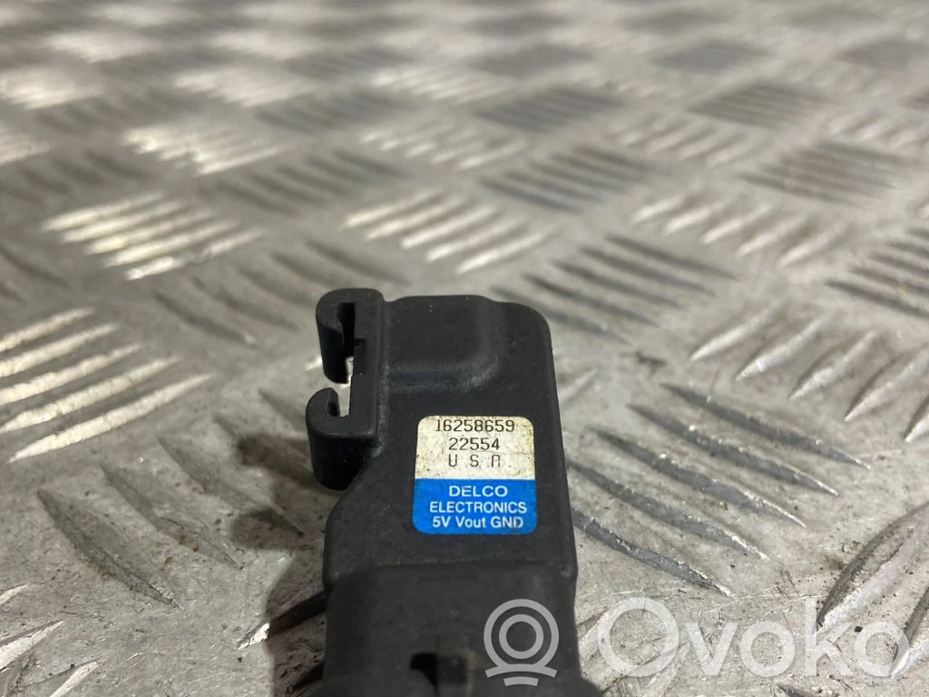 Opel Astra H Air pressure sensor 