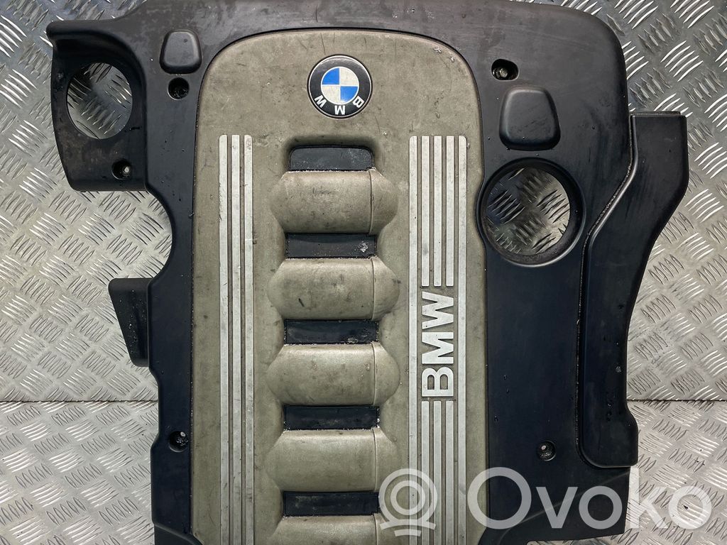 BMW X5 E53 Variklio dangtis (apdaila) 