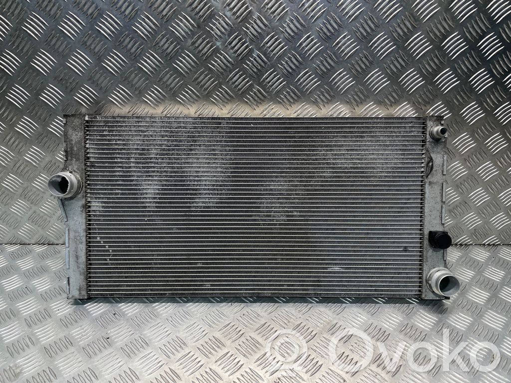 BMW 5 F10 F11 Coolant radiator 