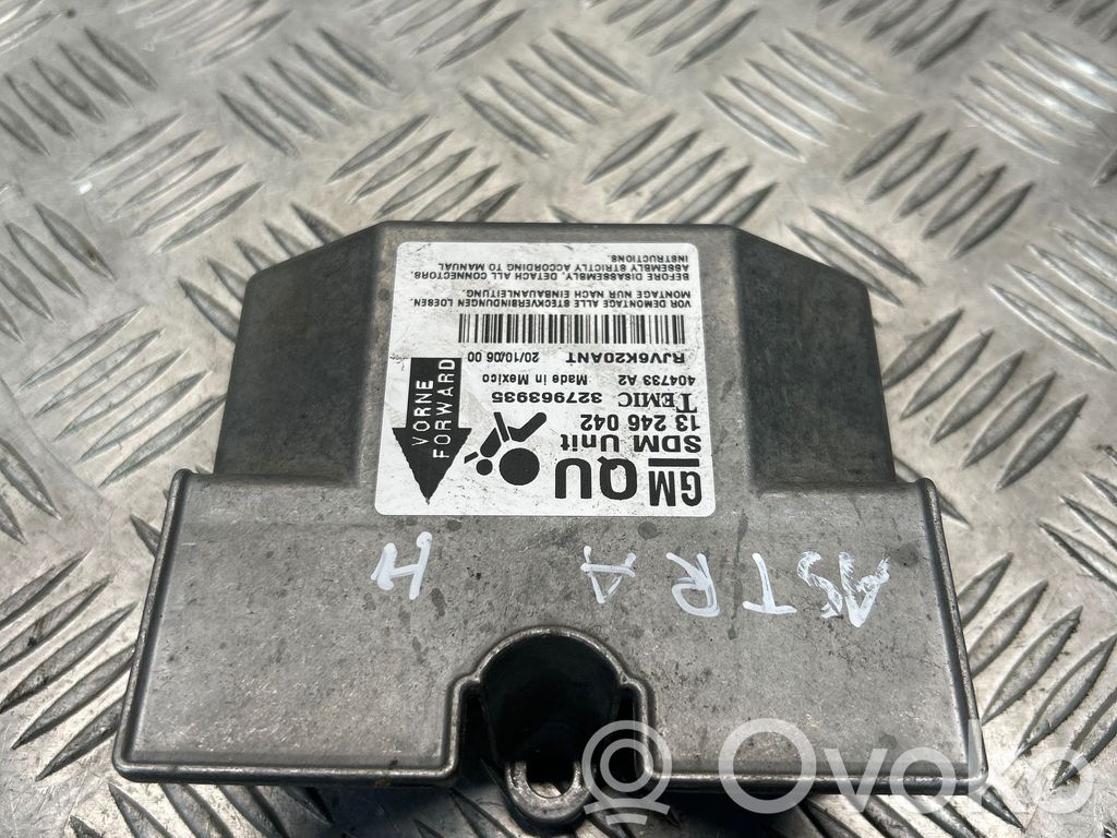 Opel Astra H Airbag control unit/module 