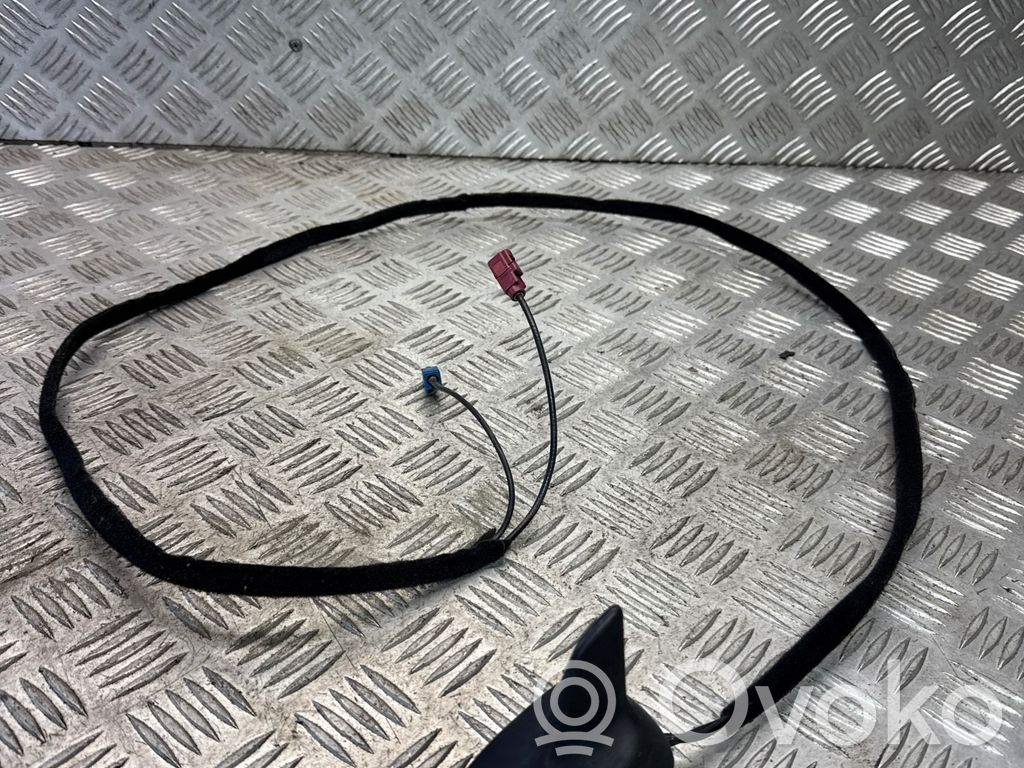 Audi A3 S3 8P GPS-pystyantenni 