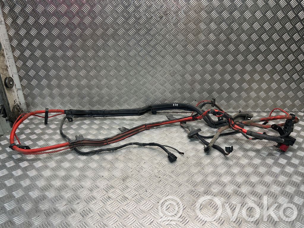 Plusa vads (akumulatora)   9154716