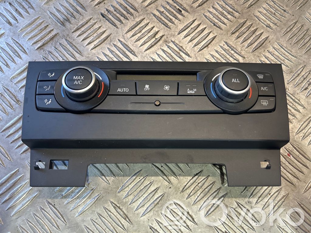 BMW X1 E84 Climate control unit 