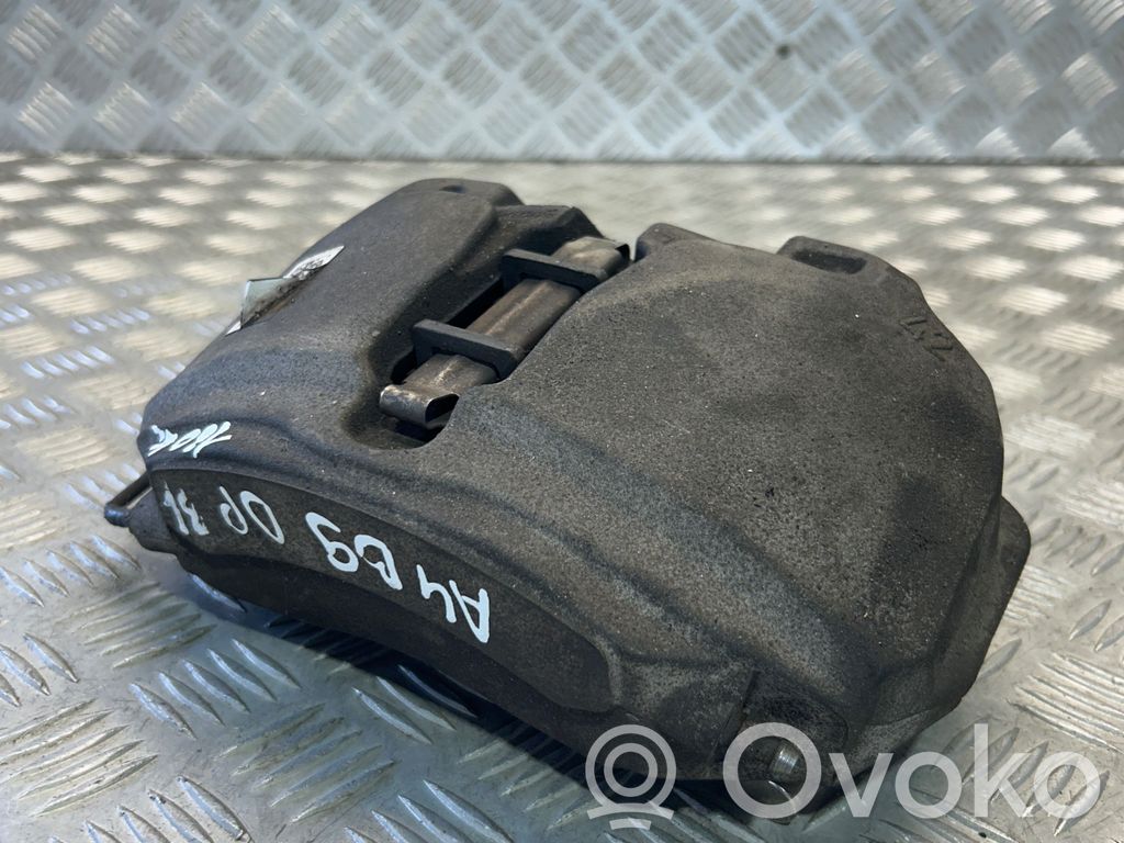 Audi A4 S4 B9 Etujarrusatula 