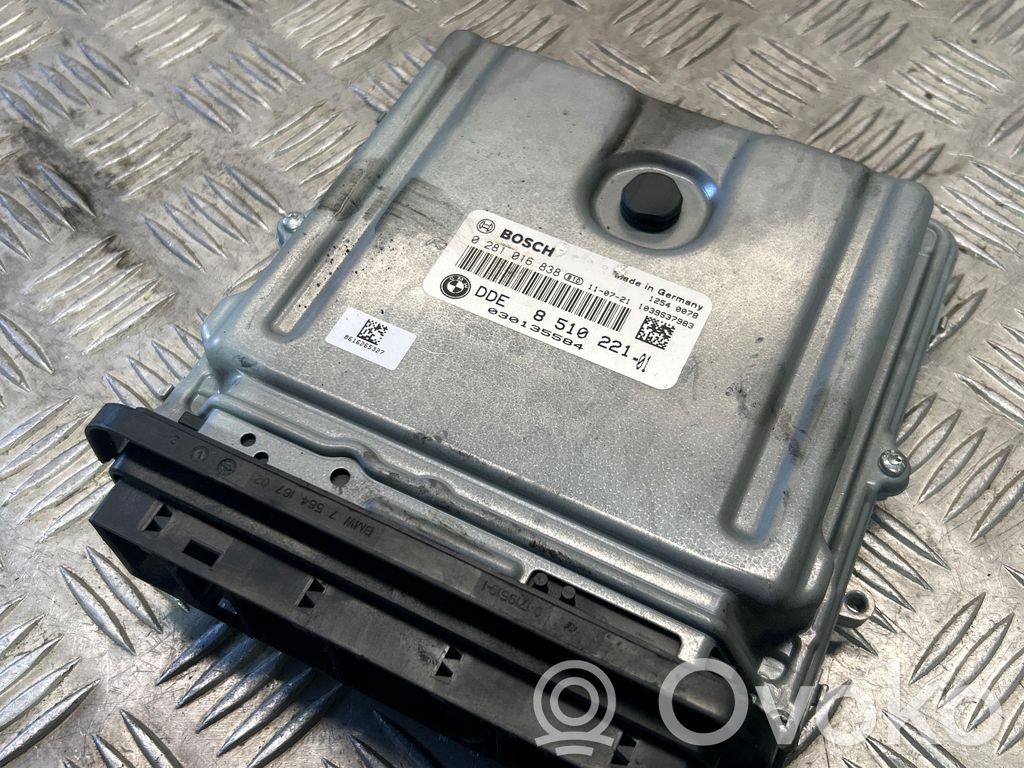 BMW 3 E90 E91 Engine control unit/module 