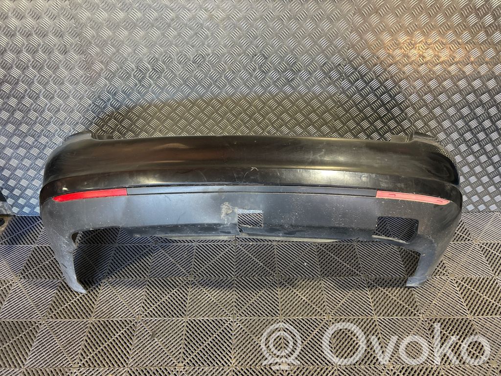 Volkswagen Golf V Parachoques 