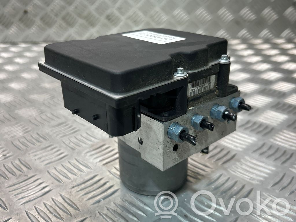 BMW X1 E84 ABS Pump 