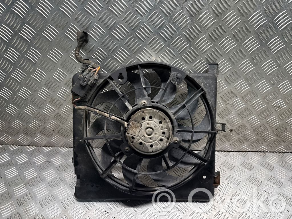 Opel Astra H Elektryczny wentylator chłodnicy 