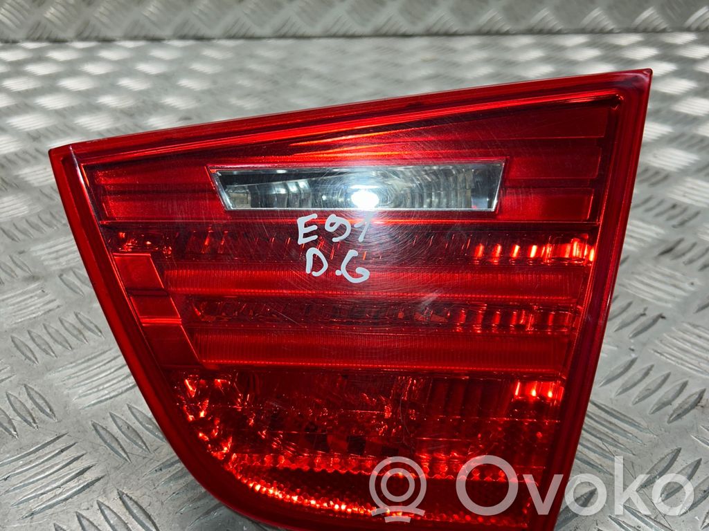 BMW 3 E90 E91 Tailgate rear/tail lights 