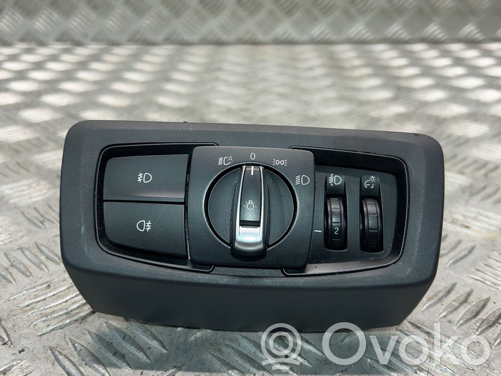 BMW 2 F46 Light switch 