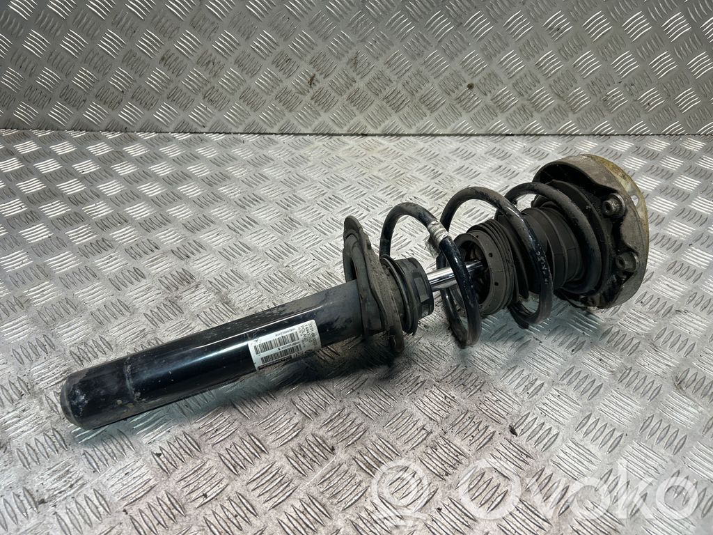 BMW 2 F46 Amortizor față 
