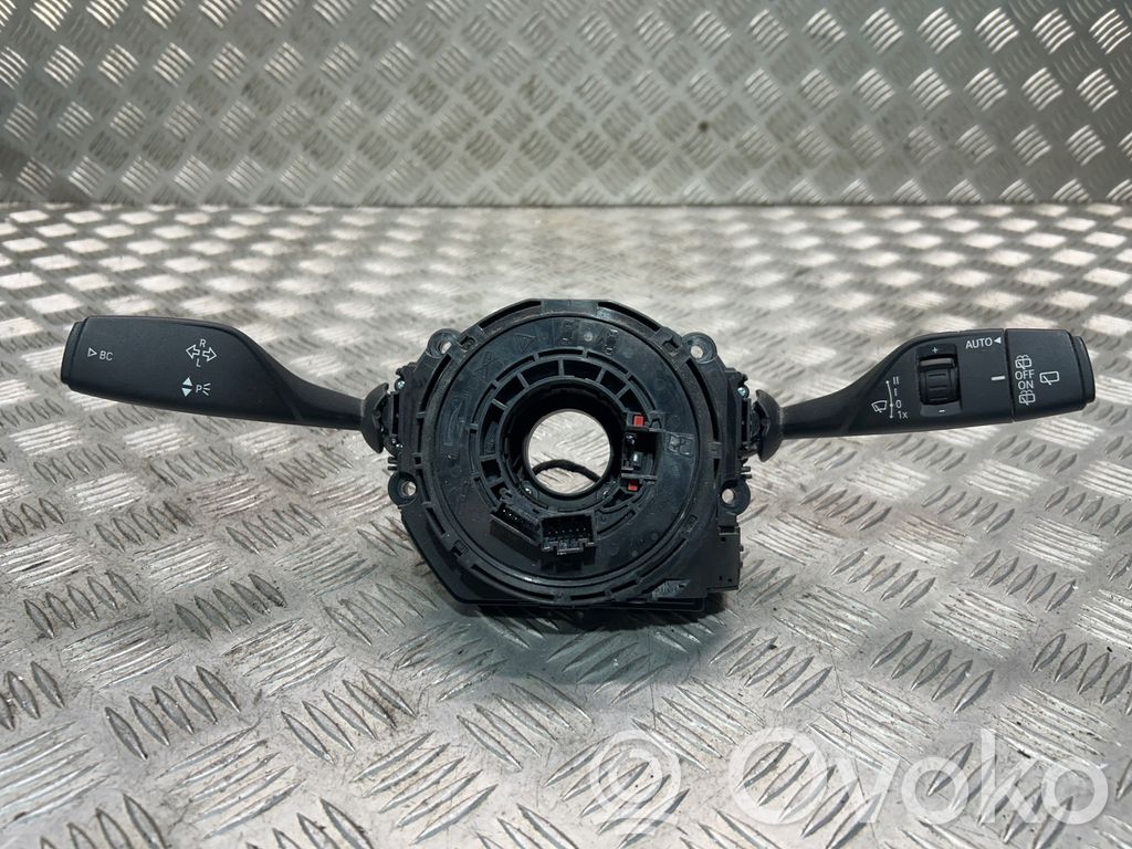 BMW 2 F46 Wiper turn signal indicator stalk/switch 