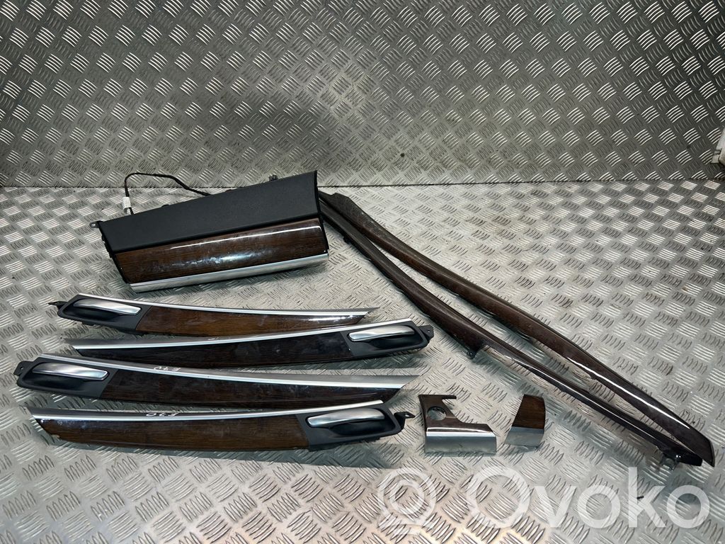 Innendekor-Set   70P1046,70P1062,70P3126,70P2011,70P2012,70P3125,70P4083,70P4084