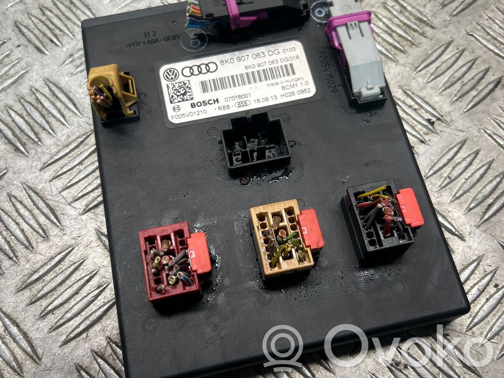 Audi A5 Sportback 8TA Comfort/convenience module 