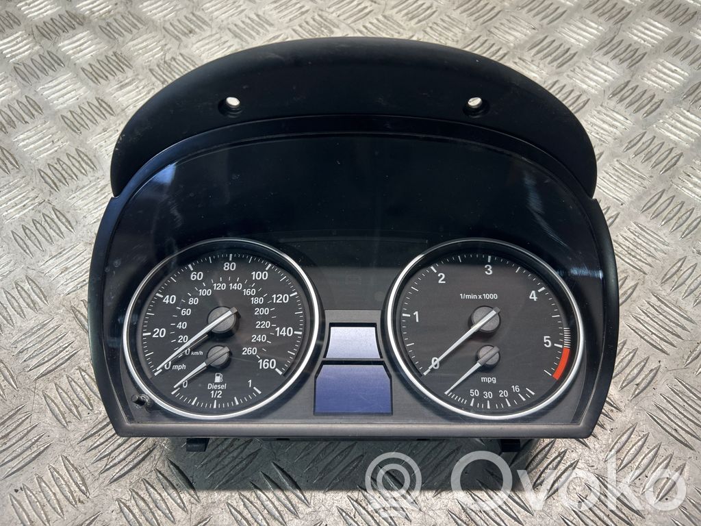 BMW X1 E84 Speedometer (instrument cluster) 