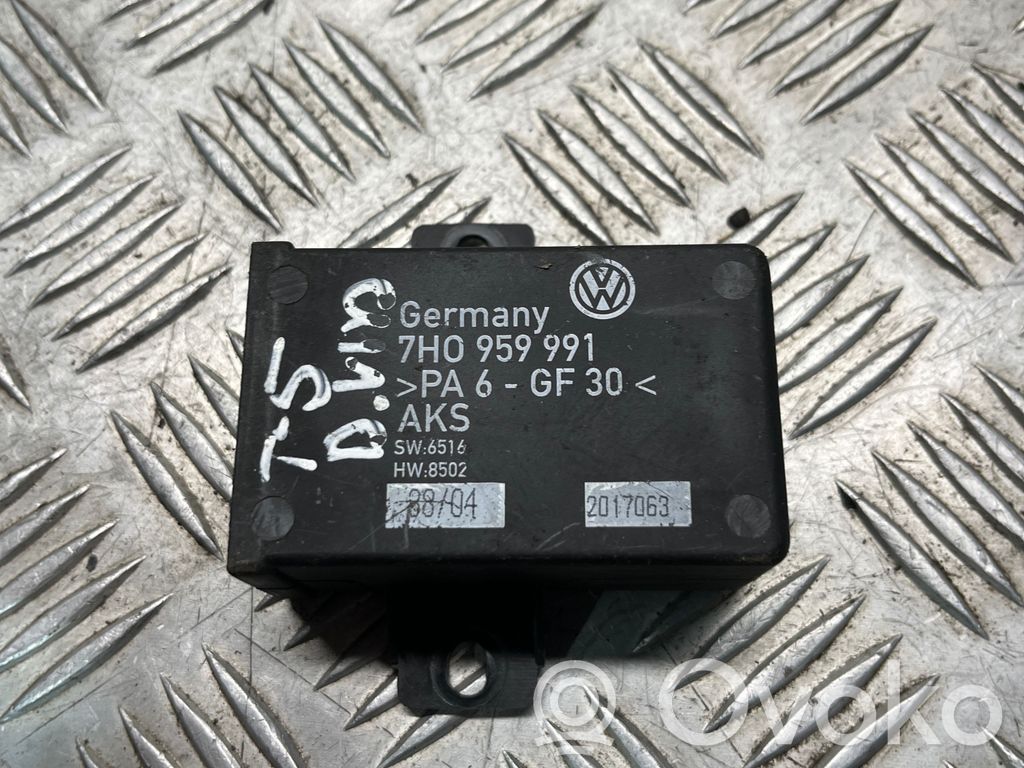 Volkswagen Transporter - Caravelle T5 Door control unit/module 