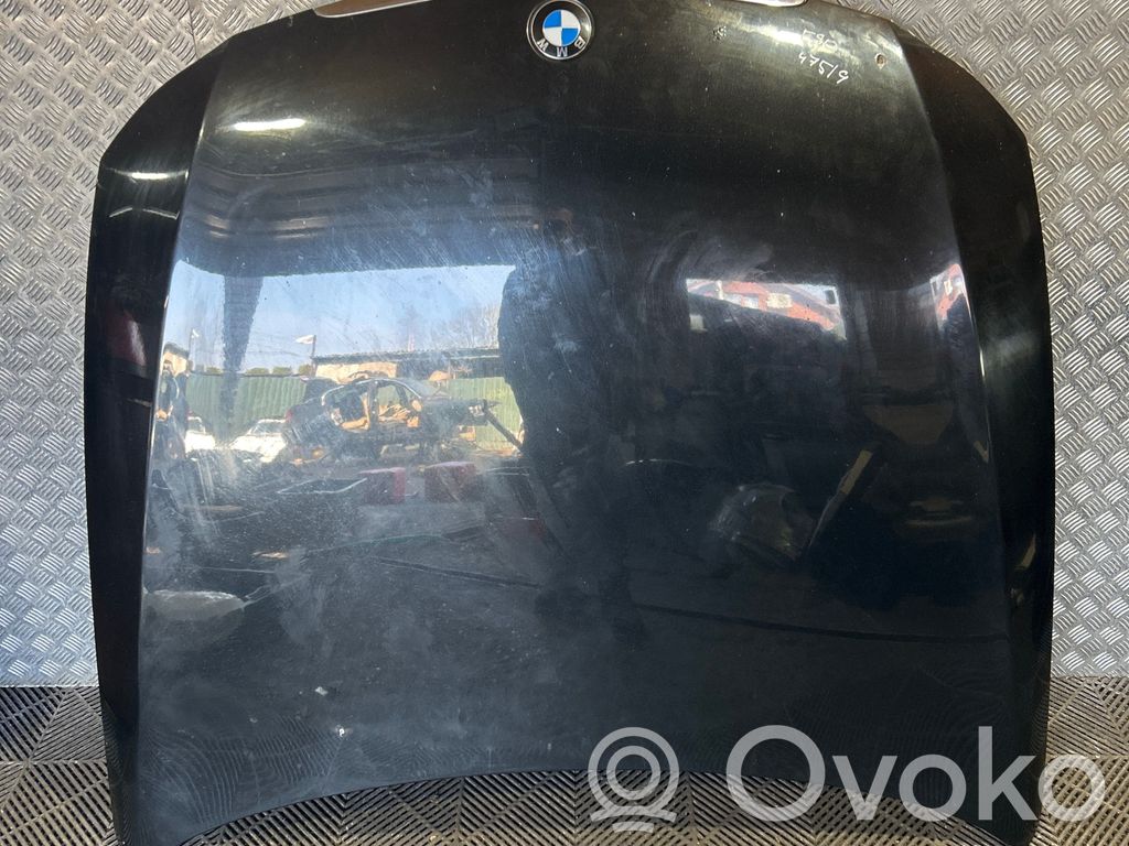 BMW 3 E90 E91 Dzinēja pārsegs (vāks) 