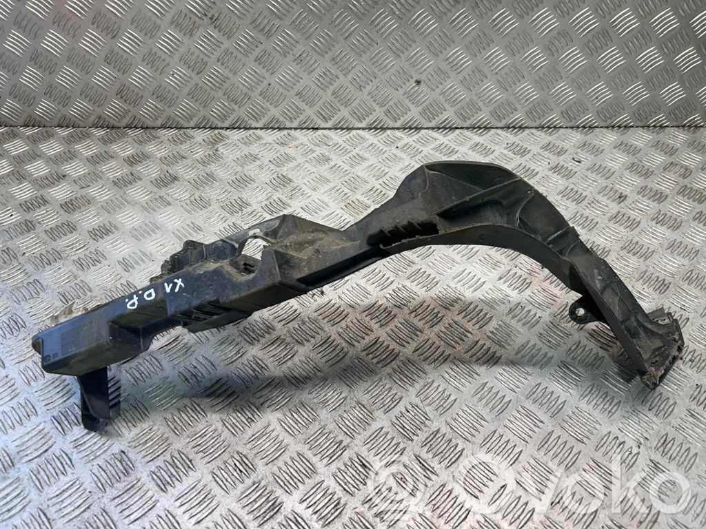 BMW X1 E84 Headlight/headlamp mounting bracket 