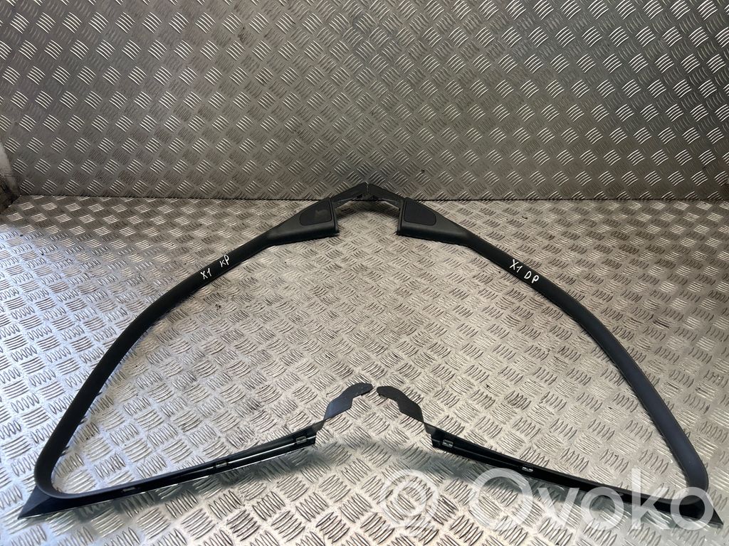 BMW X1 E84 Muu etuoven verhoiluelementti 