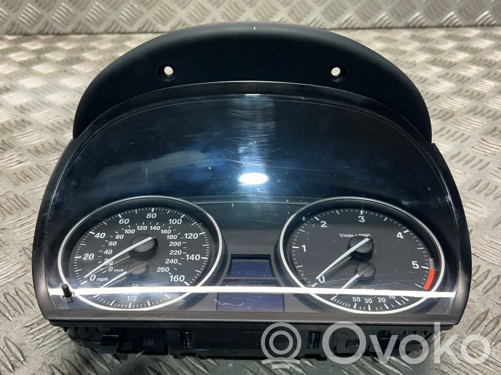 BMW X1 E84 Speedometer (instrument cluster) 