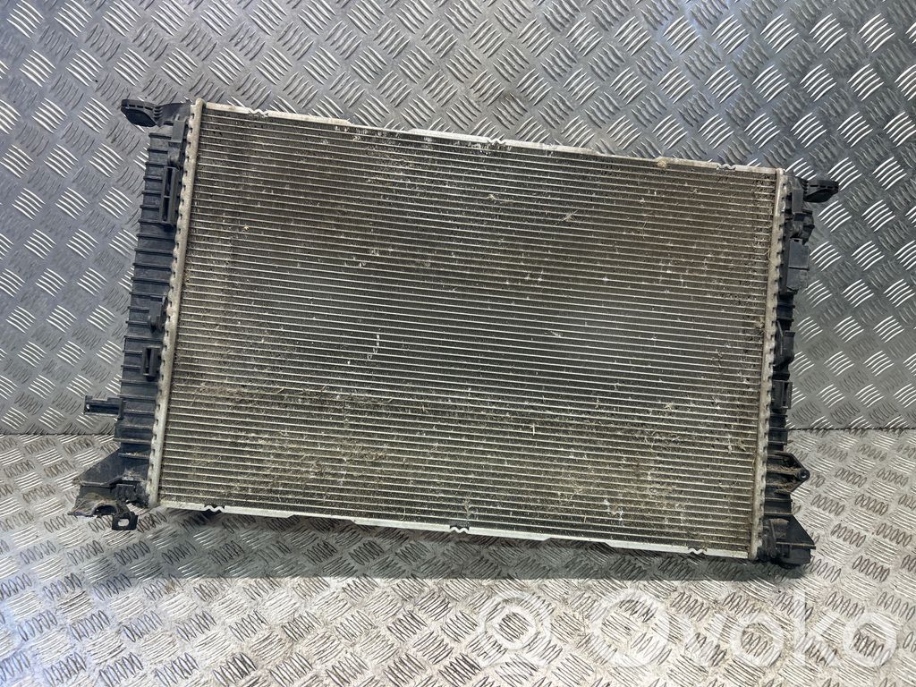 Audi Q5 SQ5 8R Radiador del refrigerante 