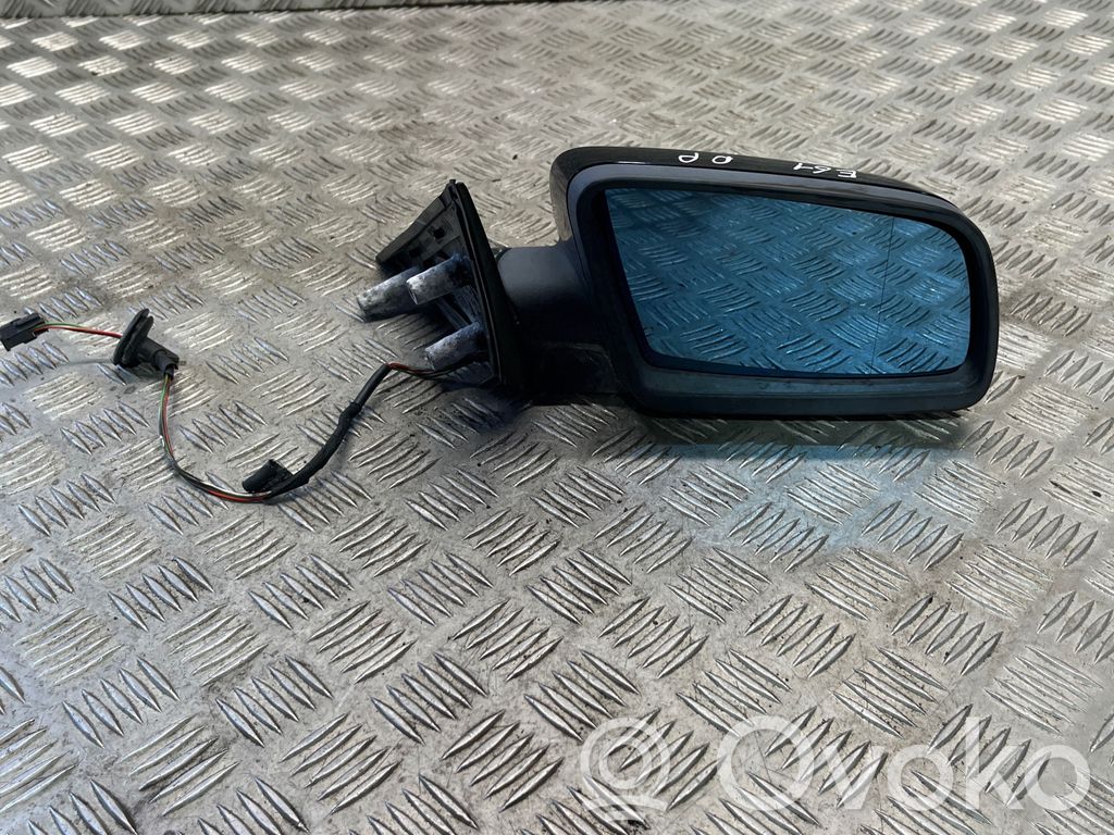 Front door electric wing mirror   E1010748