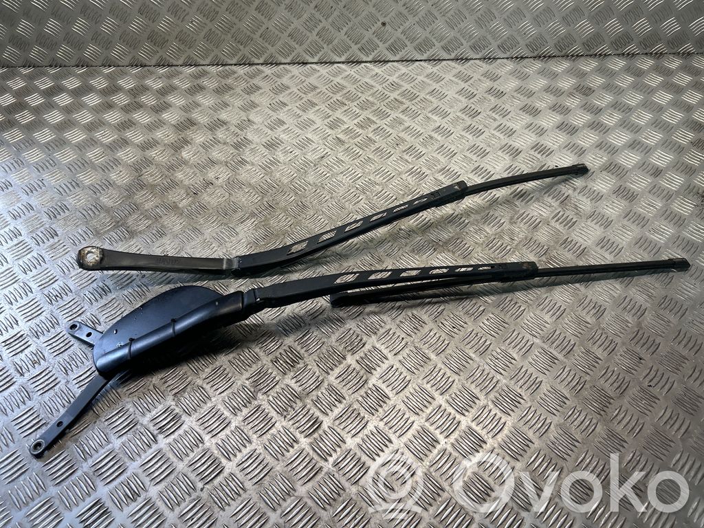 BMW 5 E60 E61 Headlight wiper blade set 