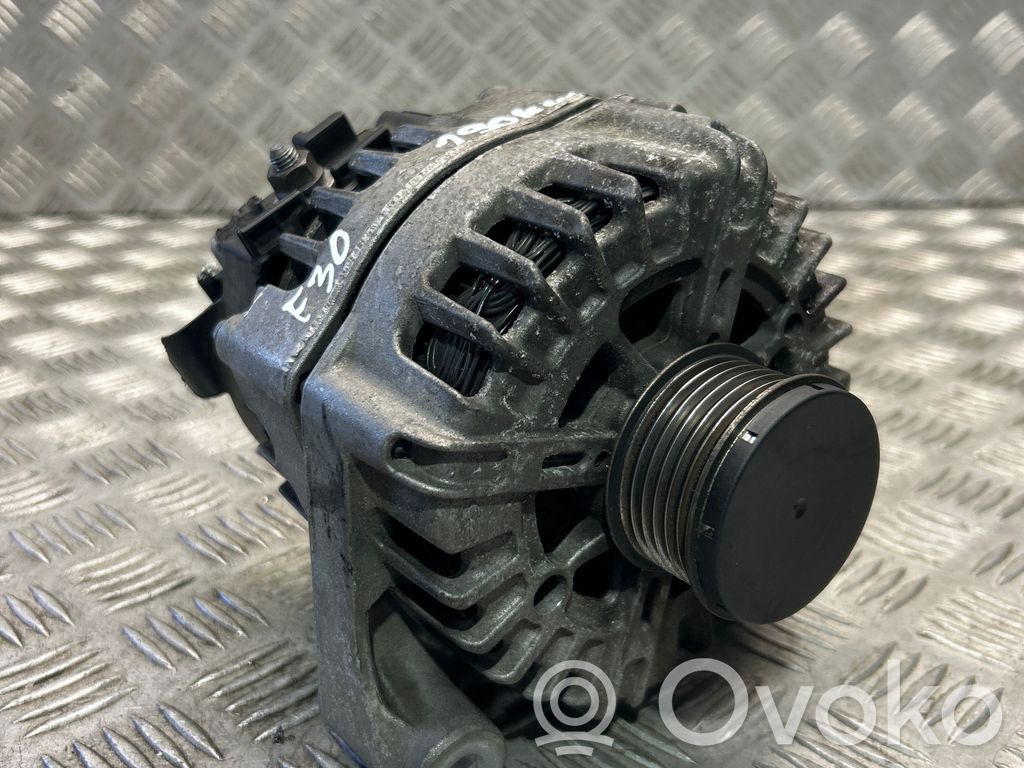 BMW 3 F30 F35 F31 Ģenerators 