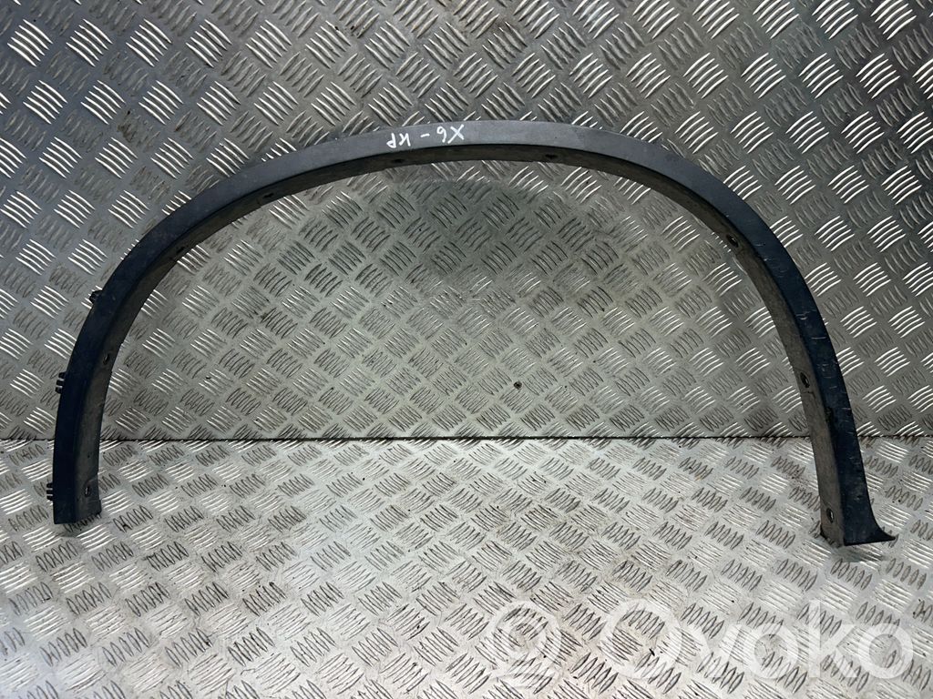 BMW X6 E71 Front arch trim 