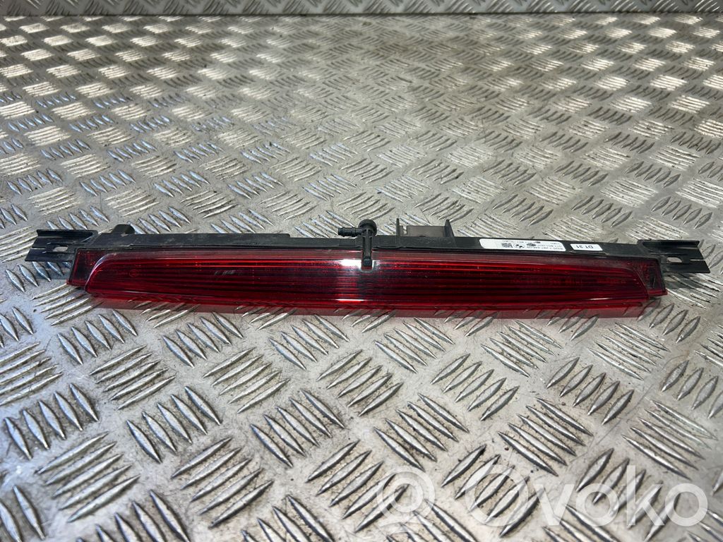 BMW 2 F45 Third/center stoplight 