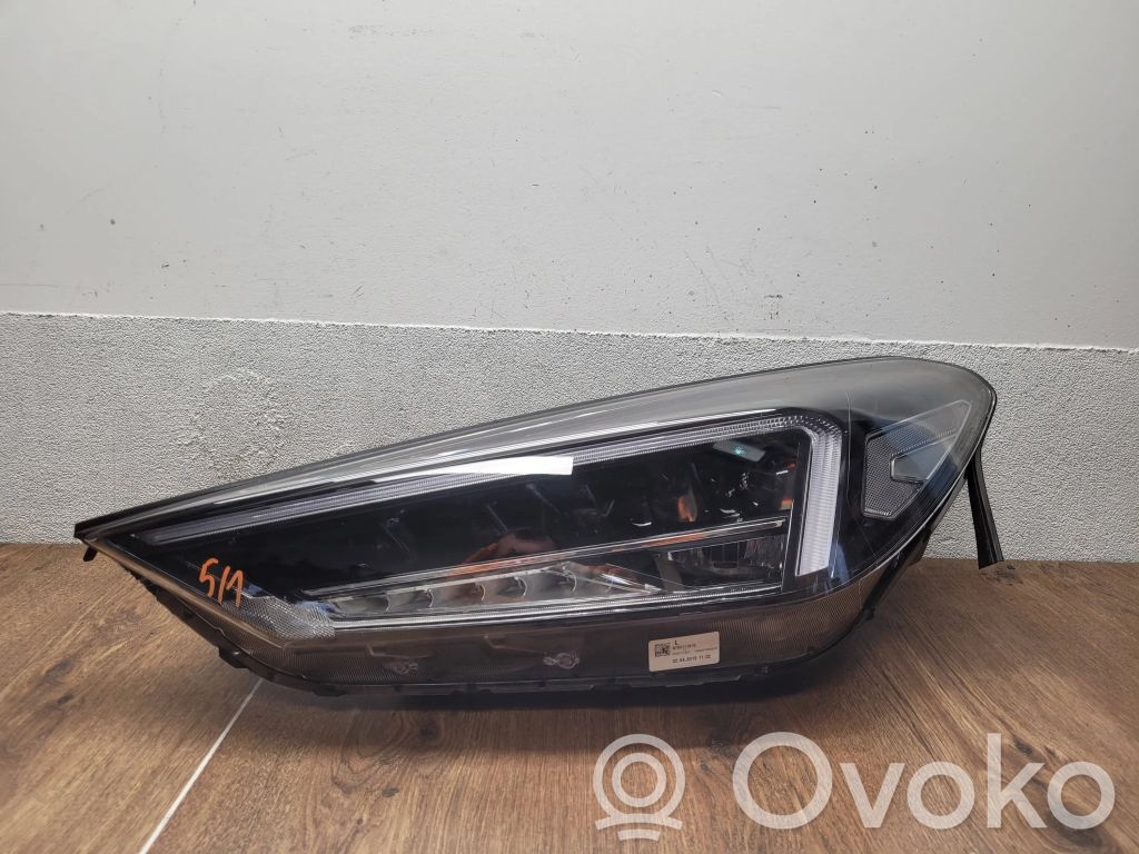 Hyundai Tucson TL Lampa przednia 