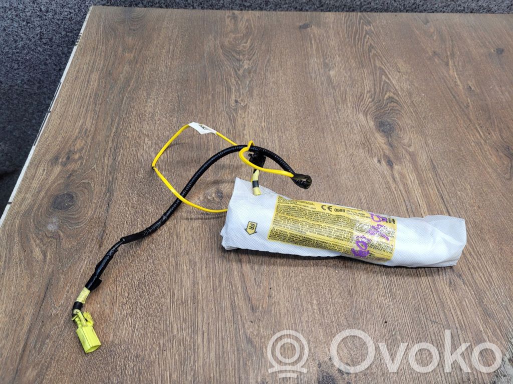 Toyota Yaris Seat airbag 