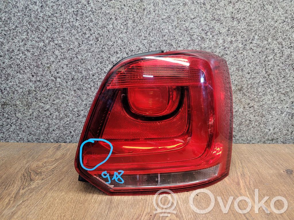 Volkswagen Polo V 6R Lampa tylna 