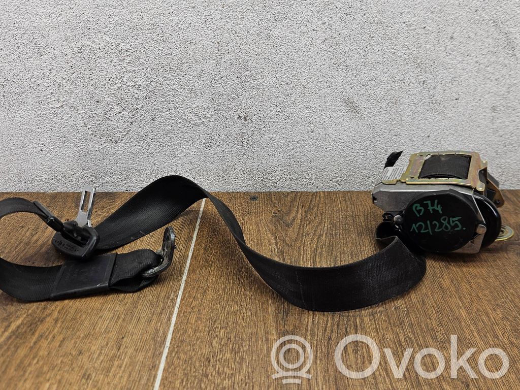 Audi TT Mk1 Front seatbelt 