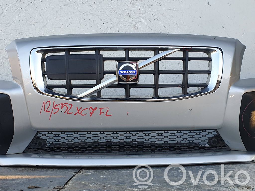 Volvo XC70 Bară față 