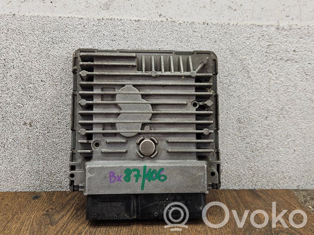 Audi A3 S3 8P Engine control unit/module 