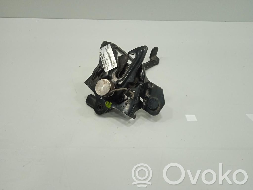 Tie down hook / loop   SINREFVISIBLE