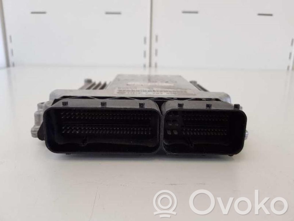 Unidad de control/módulo ECU del motor   0281011231