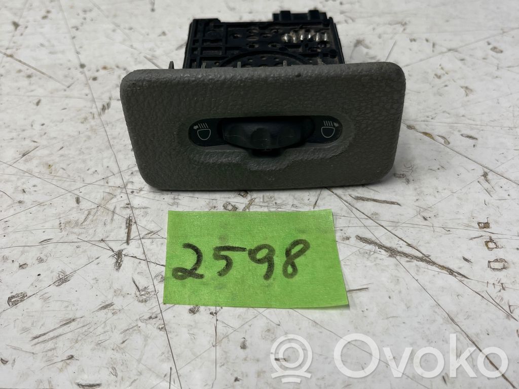 Headlight level height control switch   8200022569,6281,91166822