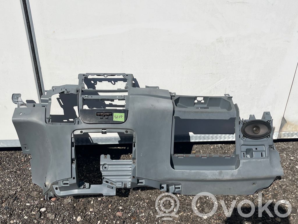 Iveco Daily 4th gen Deska rozdzielcza 