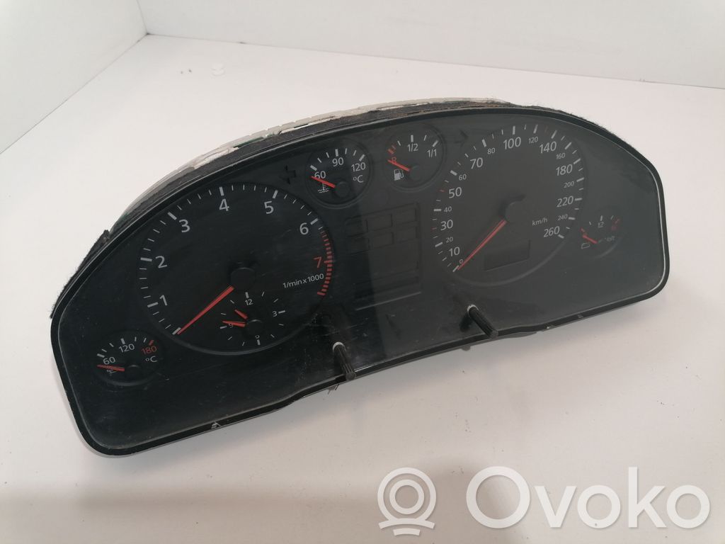 Audi A6 S6 C5 4B Speedometer (instrument cluster) 