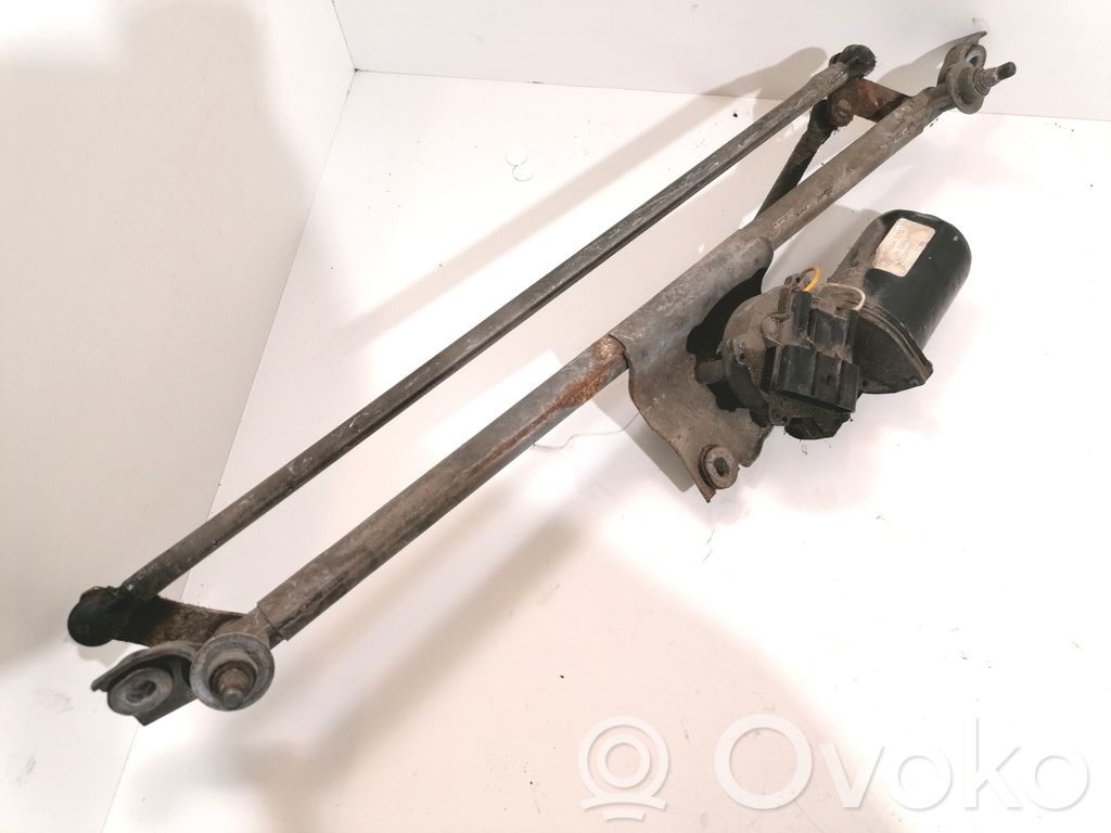 Opel Vectra B Front wiper linkage and motor 