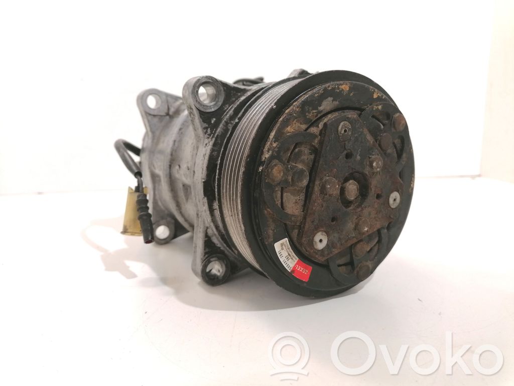 Volvo 850 Air conditioning (A/C) compressor (pump) 