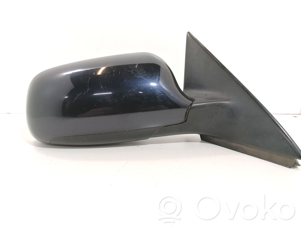 Audi A6 S6 C5 4B Front door electric wing mirror 
